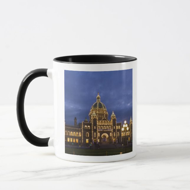 Caneca CANADÁ, Colúmbia Britânica, Vitória. Noite, (Esquerda)