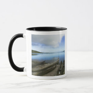 Caneca Canôas na praia, Antananarivo, Madagascar