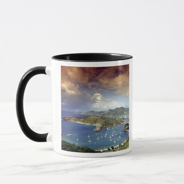 Caneca Caribe, Antígua. (Esquerda)
