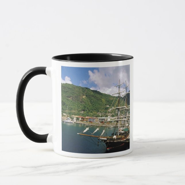 Caneca Caribenho, St. Lucia, Soufriere. Barcos em (Esquerda)