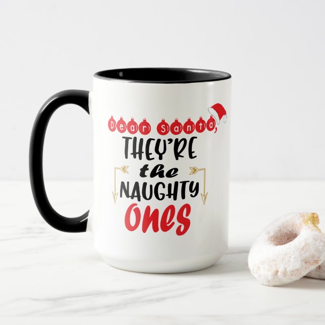 Caneca Caros Papais noeis, eles são os malditos, engraçad (Com Donut)