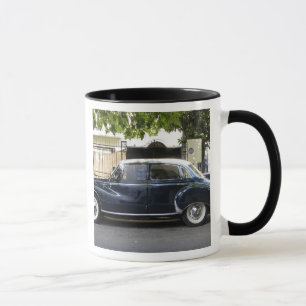 Caneca Carro Audi antigo, mas muito bem conservado.