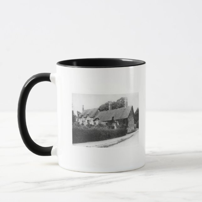Caneca Casa de campo de Anne Hathaway (Esquerda)