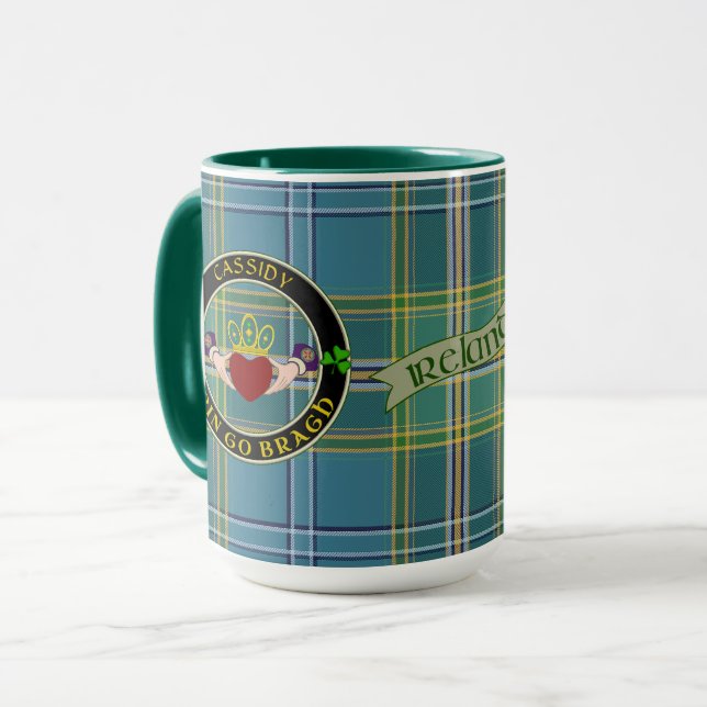 Caneca Cassidy Irish Claddagh Personalizado (Frente Esquerda)