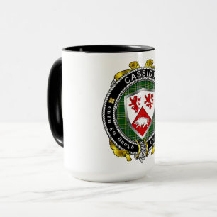 Caneca Cassidy Irish Shield Crachá 