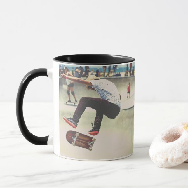 Caneca Catching Air Skateboard (Com Donut)
