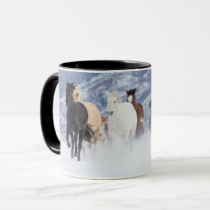 Caneca Cavalo Correndo Através da Neve