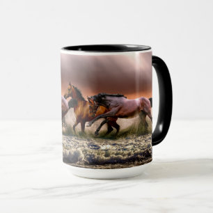 Caneca Cavalos correndo no Surf