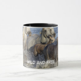 Caneca Cavalos galopando na água