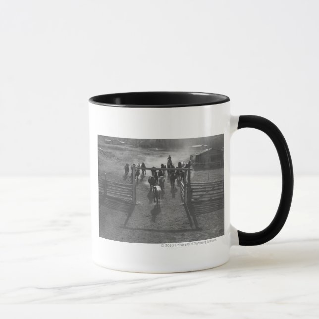 Caneca Cavalos na cerca (Direita)
