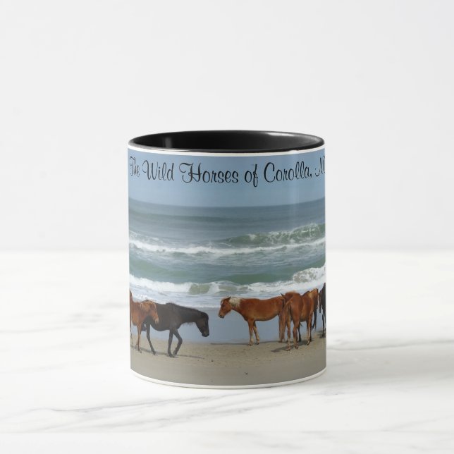 Caneca Cavalos Selvagens Bancos Exteriores OBX Café Mug (Centro)