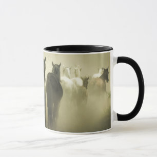 Caneca Cavalos Selvagens Correndo