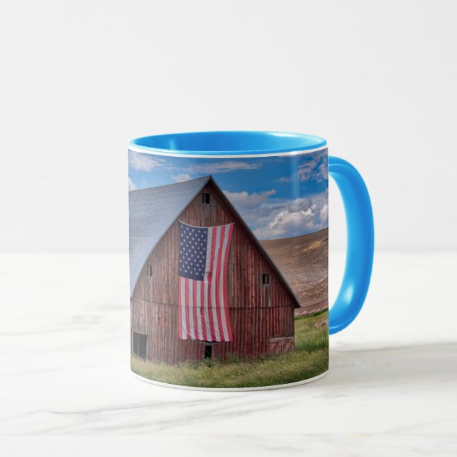 Caneca Celeiro com bandeira americana | Colfax, (Frente Esquerda)