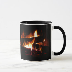 Caneca Cena de Inverno Quente com Lareira para Fotografia