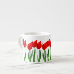 Caneca cerâmica do café das tulipas vermelhas