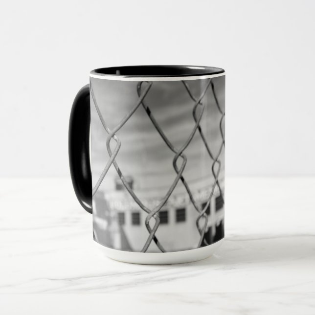 Caneca Cerca de Elos (Frente Esquerda)