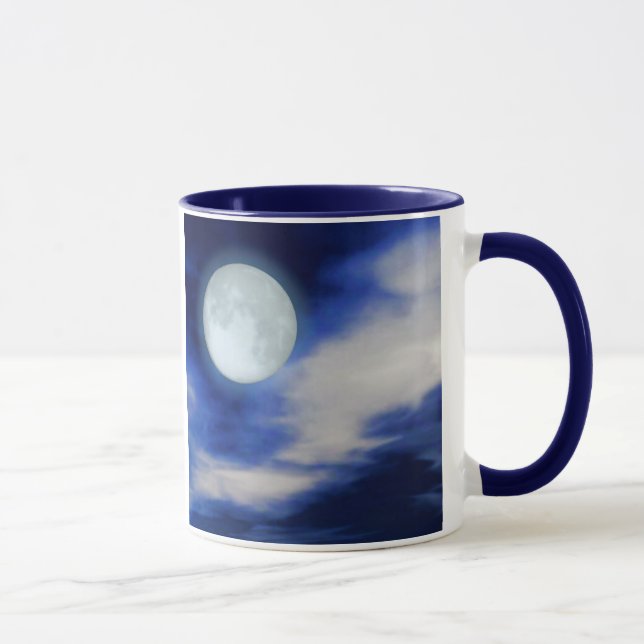 Caneca Céu Noturno com Lua e Nuvens (Direita)