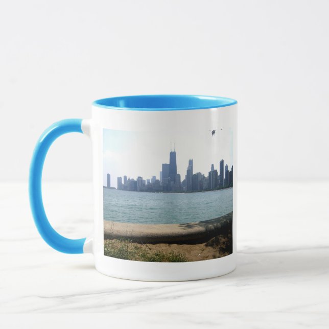 Caneca Chicago em frente à praia (Esquerda)