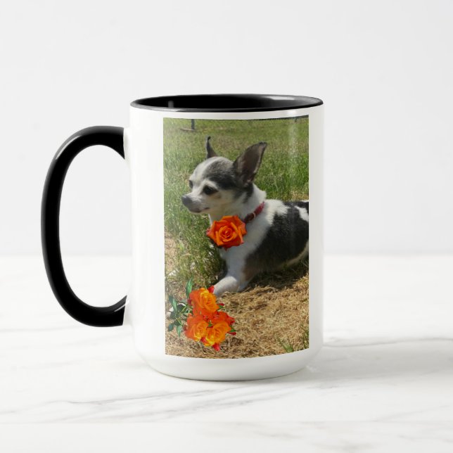Caneca Chihuahua branco preto com Rosas laranja inspirand (Esquerda)
