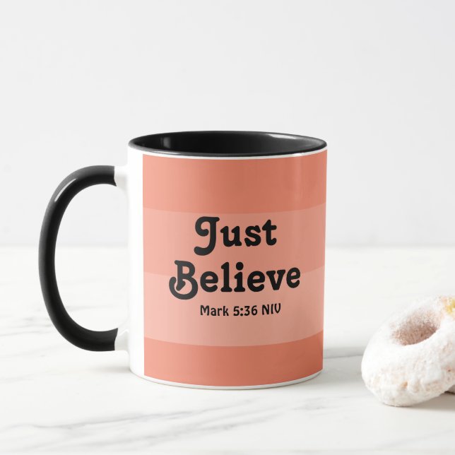 Caneca Christian Faith Apenas Acredite na Bíblia Verse Sa (Com Donut)
