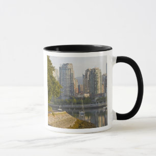 Caneca Ciclista ao longo da trilha do mar em centro