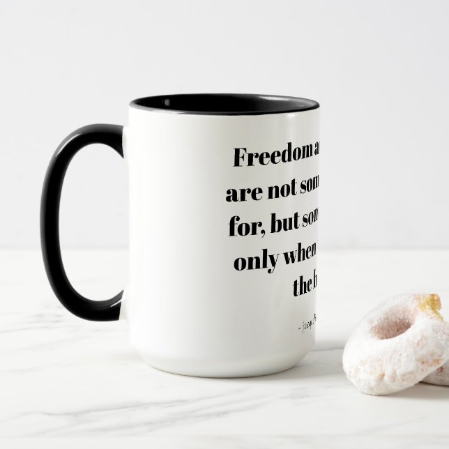 Caneca Citações sobre paz interior (Com Donut)