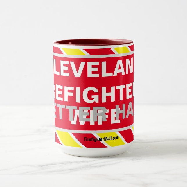 CANECA CLEVELAND FIREFIGHTER É MELHOR MEIO-ESPOSA MUG (Centro)