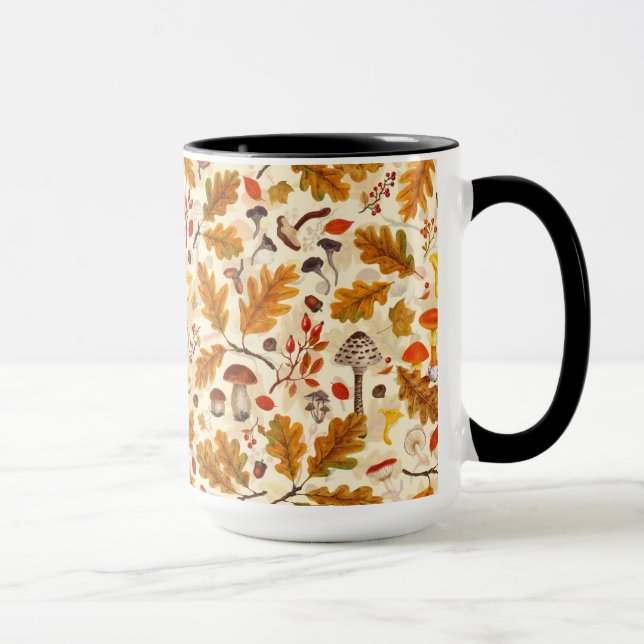Caneca Cogumelos florestais e flora do outono em nata (Direita)
