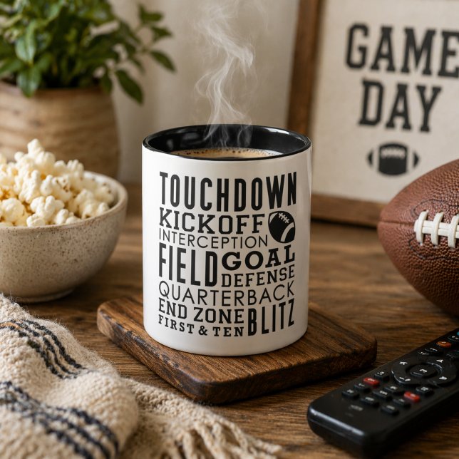 Caneca Colagem de Termos de Futebol (Criador carregado)