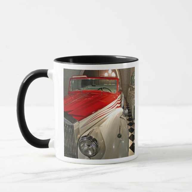 Caneca Coleção do carro na fundação de Liberace e (Esquerda)