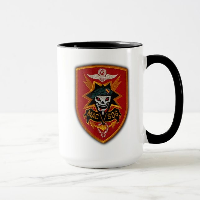 Caneca com adesivo impresso dos veteranos da guerr (Direita)