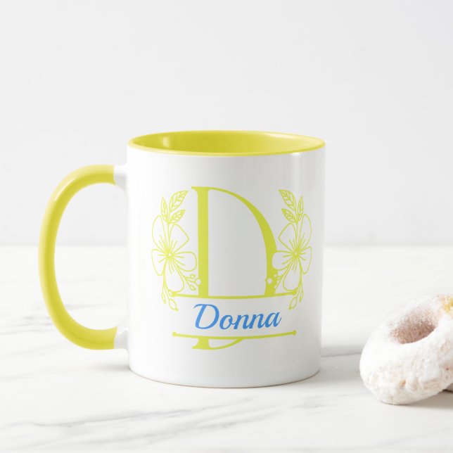 Caneca com Floral Personalizado Letra D - Personal (Com Donut)