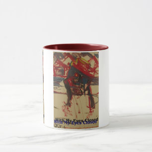 Caneca com os olhos fechados