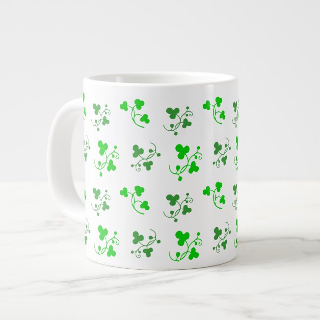 Caneca com Padrão de Trevos Verdes (Frente Esquerda)