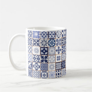 Caneca com teste padrão português dos azulejos -