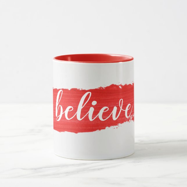 Caneca com texto ACRDITE em tinta vermelha (Centro)