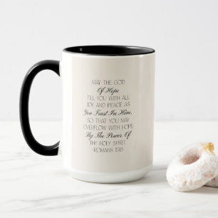 Caneca com versículo bíblico de esperança Romanos