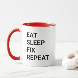 Caneca Coma Dormir Corrigir Repetir Mão de Obra Engraçada