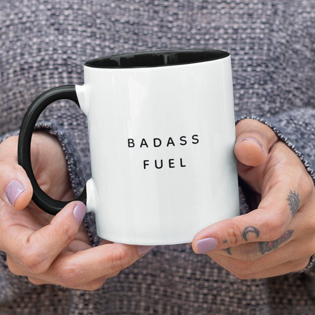 Caneca Combustível Badass Humor Divertido Citação da Moda (Criador carregado)