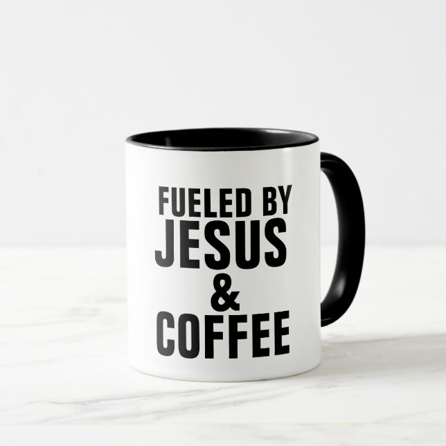 CANECA COMBUSTÍVEL POR JESUS E CAFÉ MUGS (Frente Esquerda)