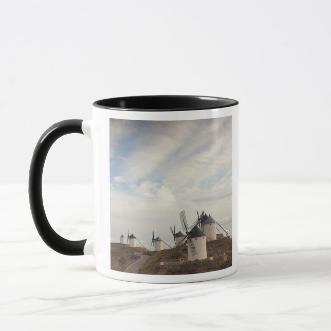 Caneca Consuegra, antigos moinhos de vento de La Mancha (Esquerda)