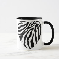 Copo de café do coração do impressão da zebra