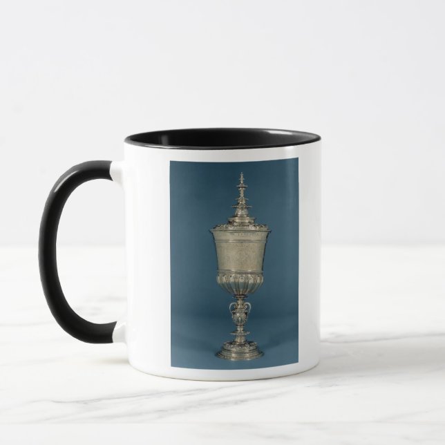 Caneca Copo de Lambard, Londres, 1578 (Esquerda)