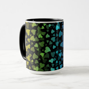 Caneca Corações Coloridos Caindo no Preto