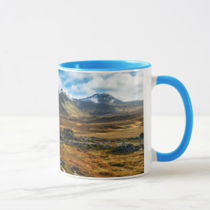 Caneca Cores de outono na paisagem