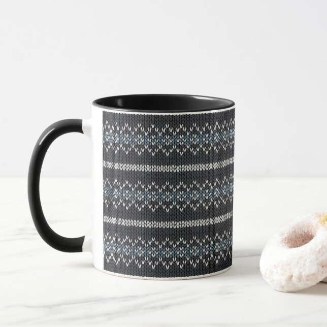 Caneca Cozy Knitted Pattern Black and Gray Mug (Com Donut)