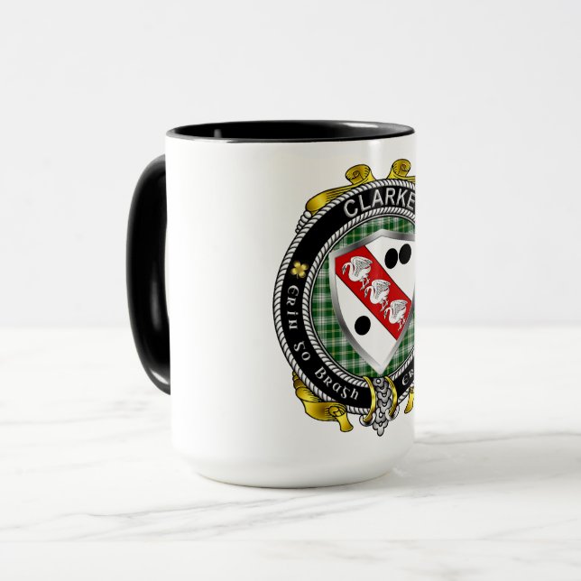 Caneca Crachá Clarke Irish Shield (Frente Esquerda)