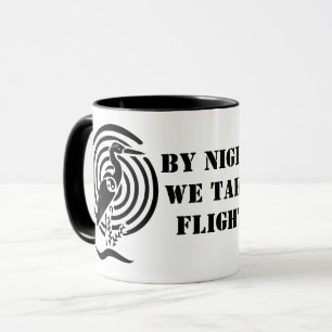 Caneca Crane preta em silhueta aquática