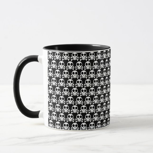 Caneca crânio assustador em um fundo preto (Esquerda)