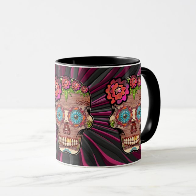 Caneca Crânio em madeira talhada com coroa floral (Frente Esquerda)